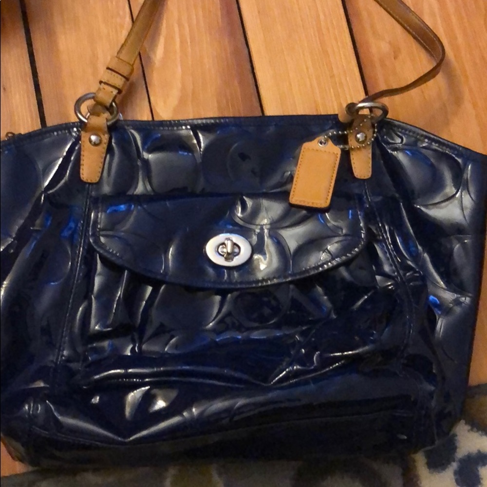 Patent leather coach shoulder bag